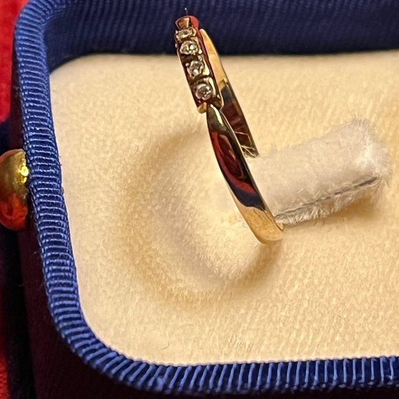 Four Diamond 14KT Yellow Gold Ring - Size 8 - Picture 3 of 8